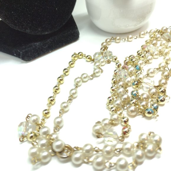 Pearls,  AB Beads, Gold Beads With Pink and Blue, Goldtone Connection Chain - Picture 4 of 6